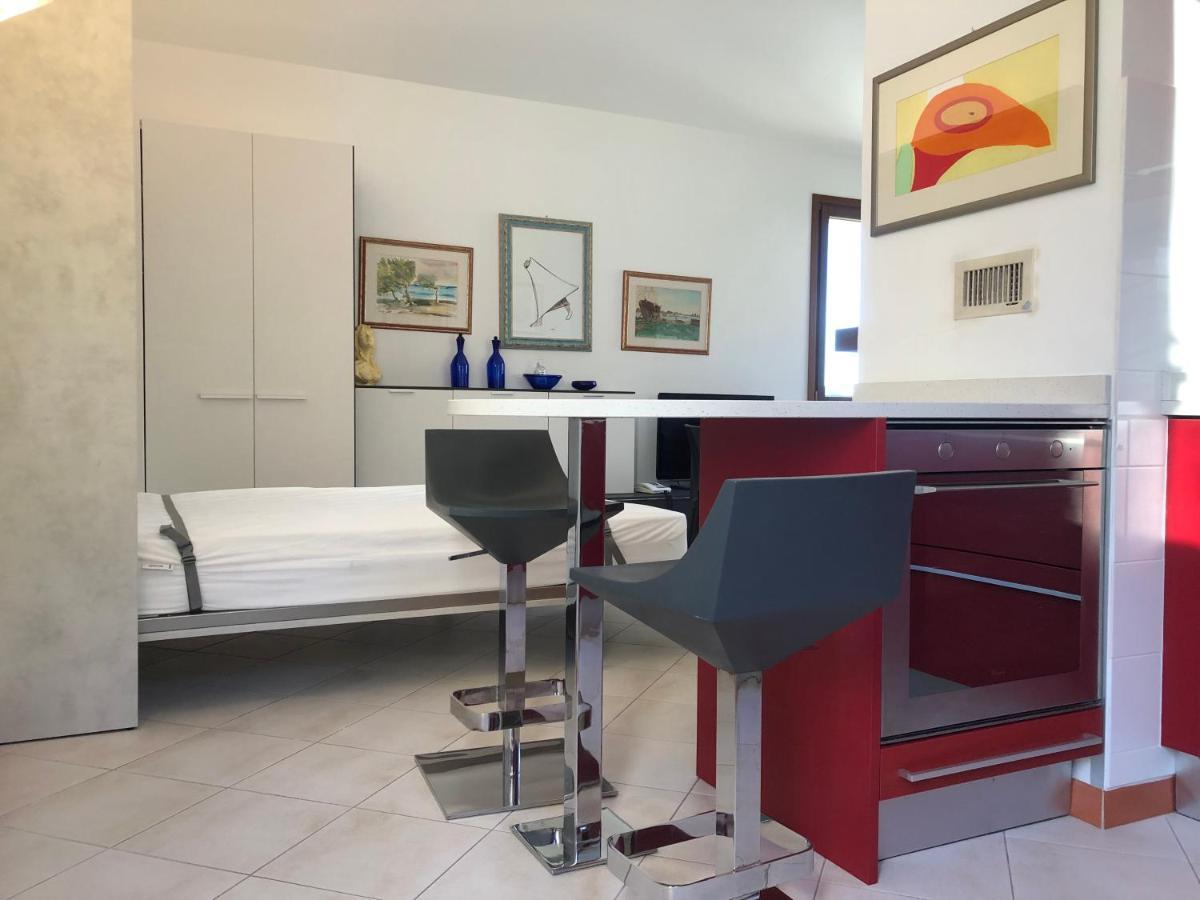 הוילה טרני Villino Con Piscina מראה חיצוני תמונה